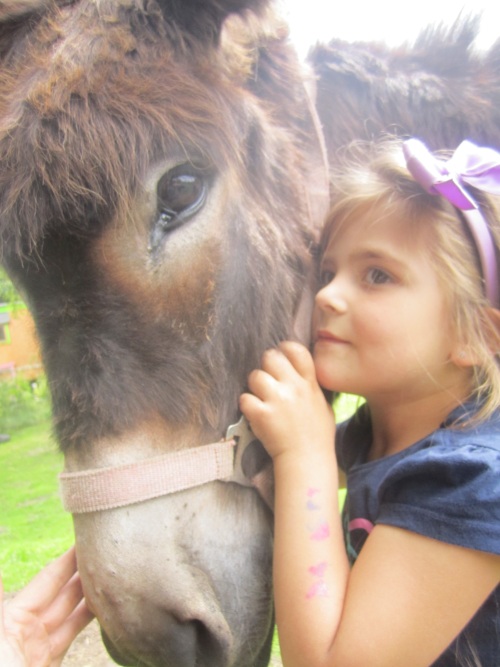 Kuscheln mit Samuel und Cleo – sie sind so lieb!